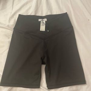 Garage Activewear Short